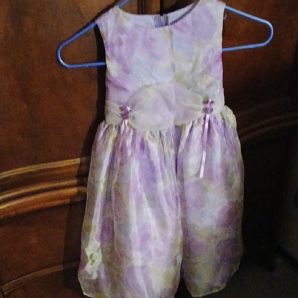 Elegant Purple and White Floral Dress